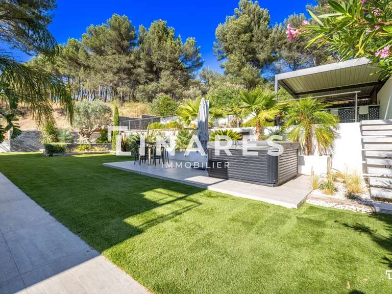 Maison Marseille 11e - 4 chambres - 361m²