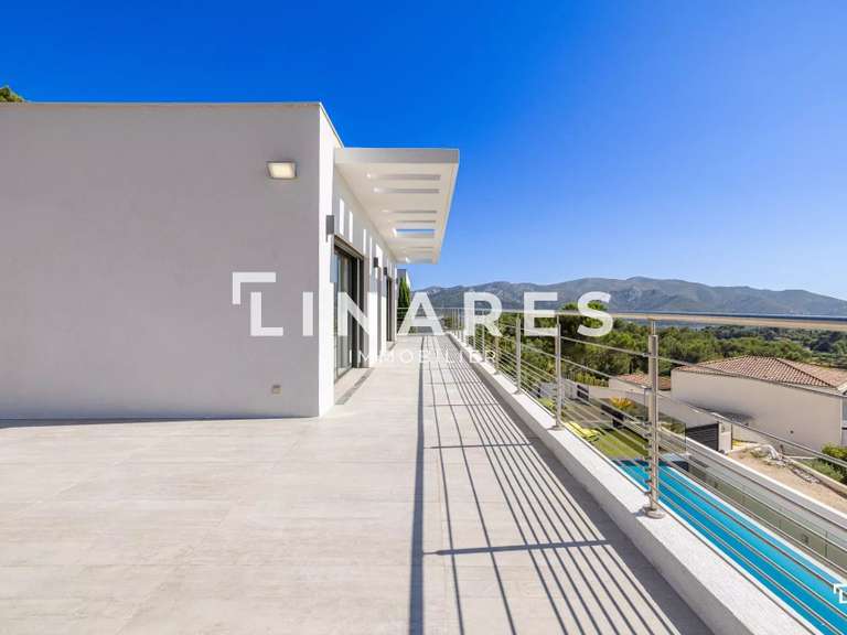 Maison Marseille 11e - 4 chambres - 361m²