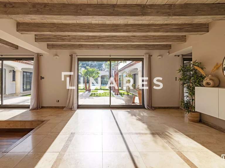 Maison Marseille 11e - 360m²