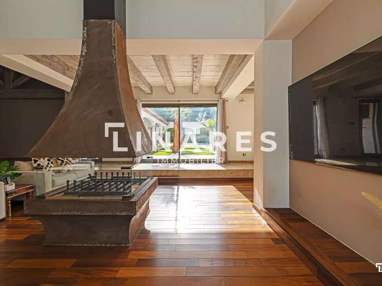 Maison Marseille 11e - 360m²