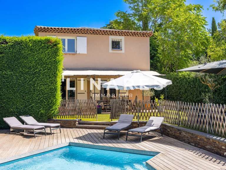 Maison Marseille 11e - 3 chambres - 132m²