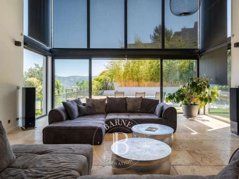 Maison Marseille 11e - 4 chambres - 335m²