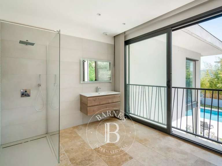 Maison Marseille 11e - 4 chambres - 335m²