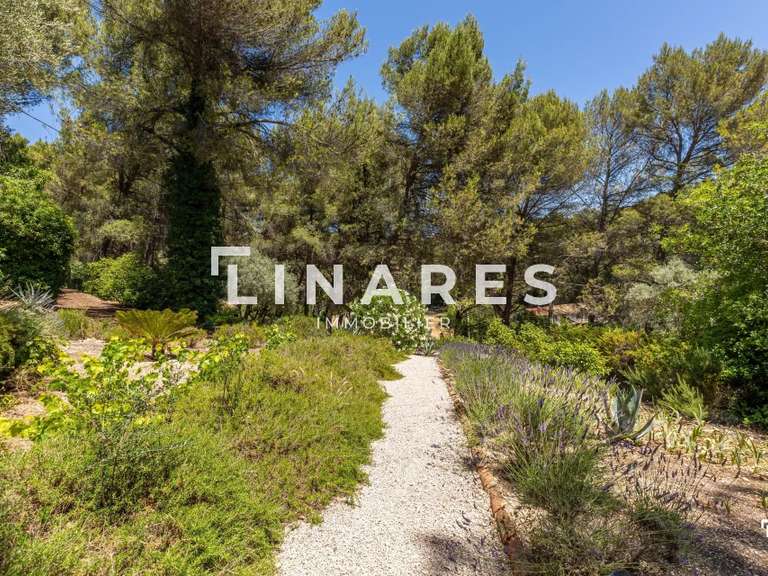 House Marseille 11e - 5 bedrooms - 287m²