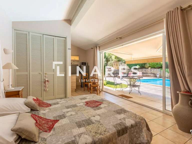 House Marseille 11e - 5 bedrooms - 287m²