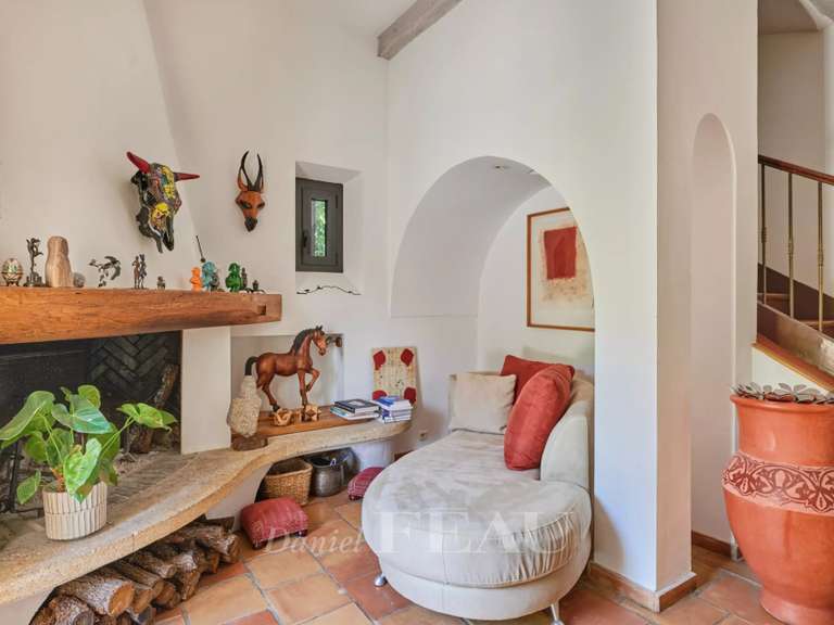 Maison Marseille 11e - 5 chambres - 235m²