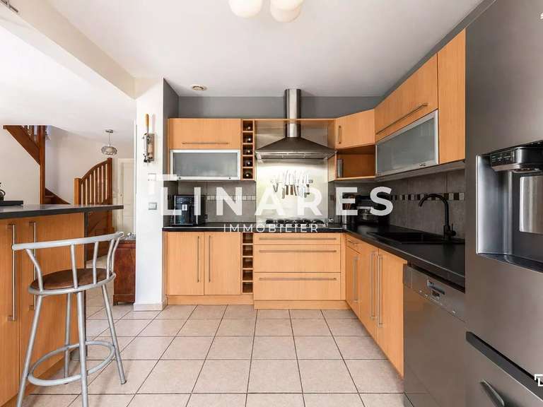 Maison Marseille 11e - 4 chambres - 155m²