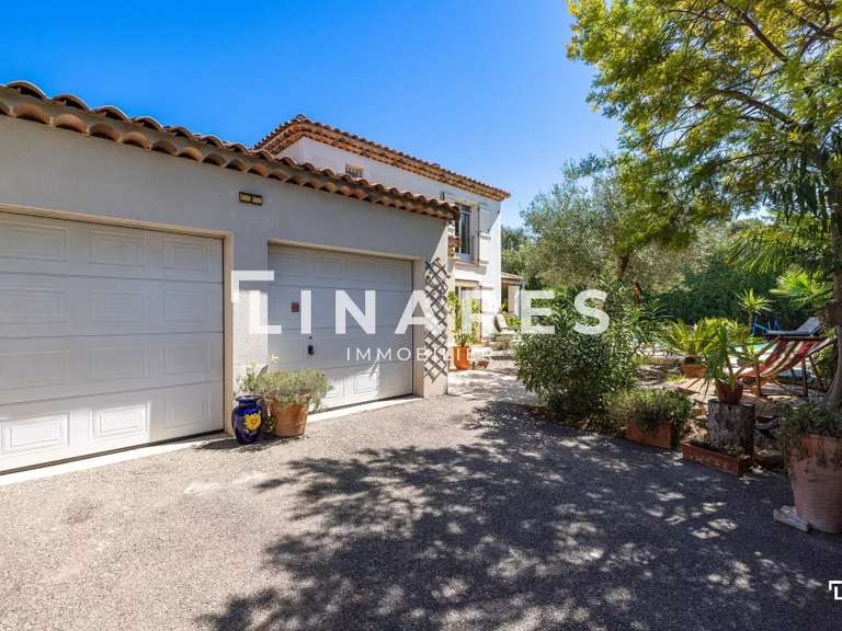 Maison Marseille 11e - 4 chambres - 155m²