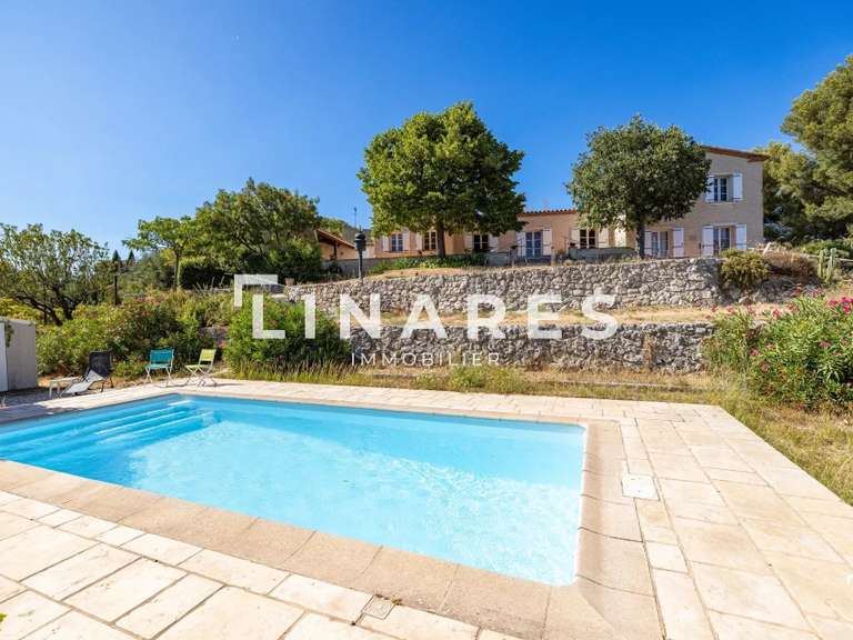 Maison Marseille 11e - 5 chambres - 206m²