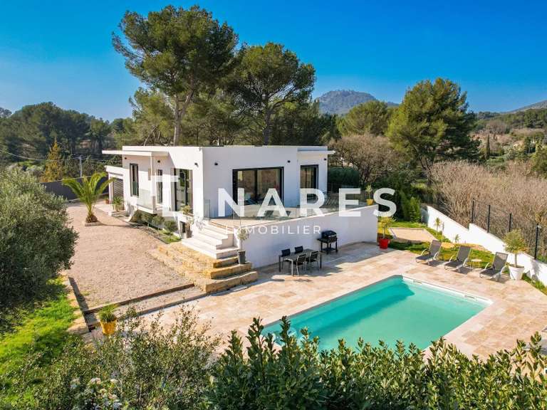 House Marseille 11e - 4 bedrooms - 180m²