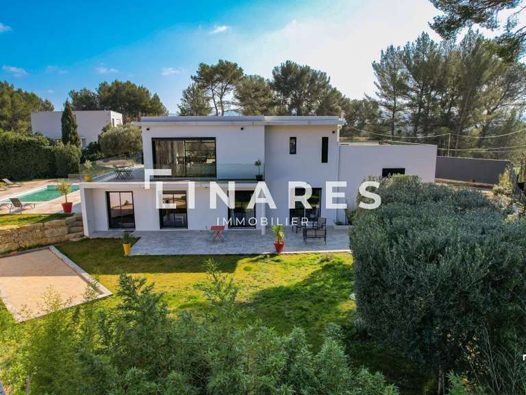 House Marseille 11e - 4 bedrooms - 180m²