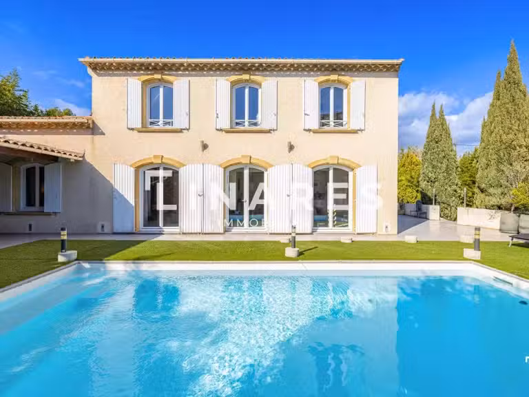 Maison Marseille 11e - 4 chambres - 162m²