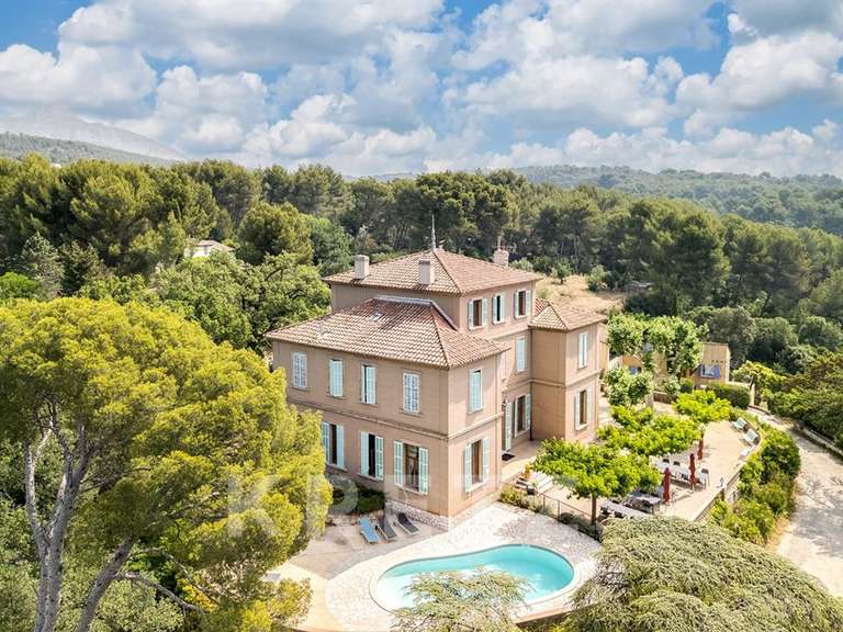 Propriété Marseille 11e - 10 chambres - 1285m²