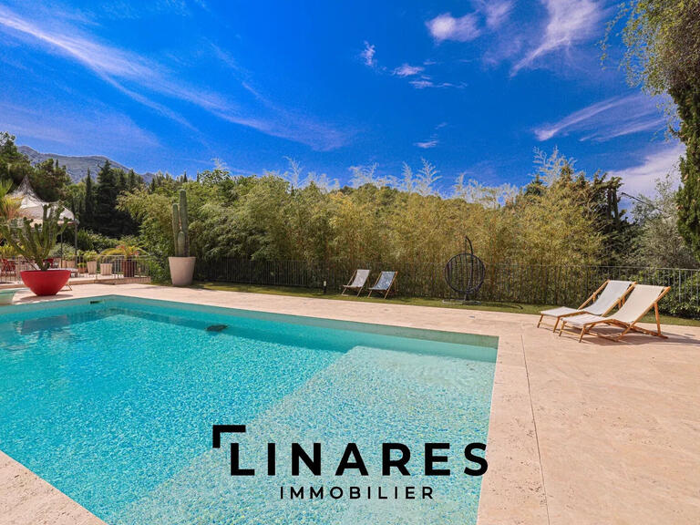 Villa Marseille 11e - 4 chambres - 320m²