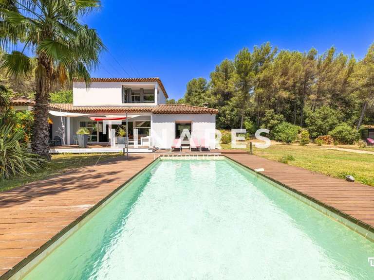 Villa Marseille 11e - 3 chambres - 180m²