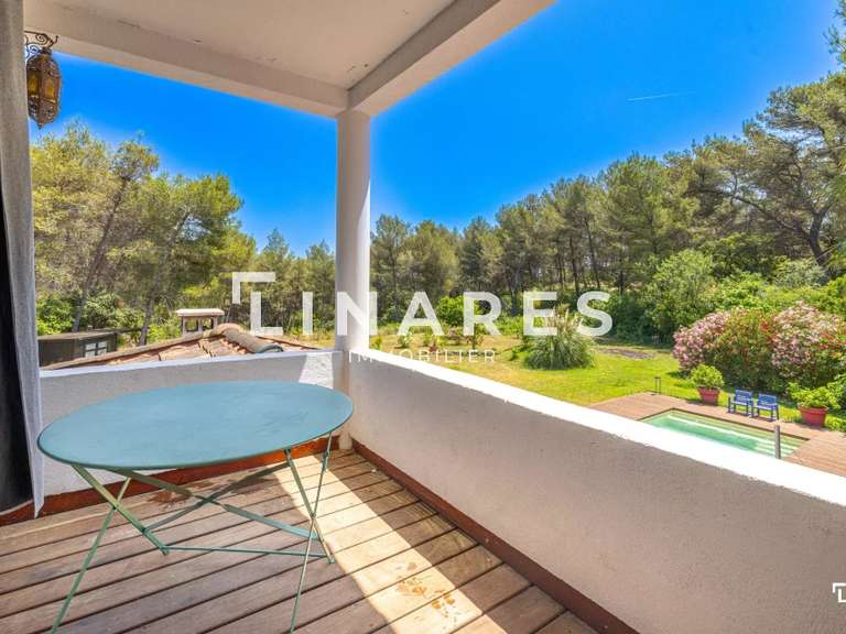 Villa Marseille 11e - 3 chambres - 180m²