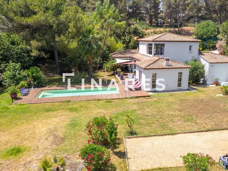 Villa Marseille 11e - 3 chambres - 180m²