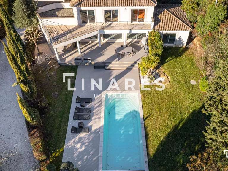 Villa Marseille 11e - 3 chambres - 226m²