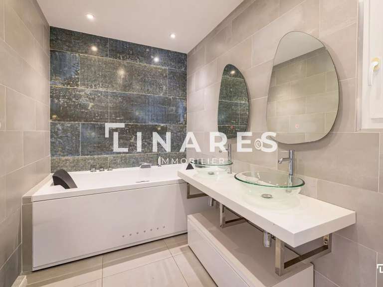 Villa Marseille 11e - 3 chambres - 226m²