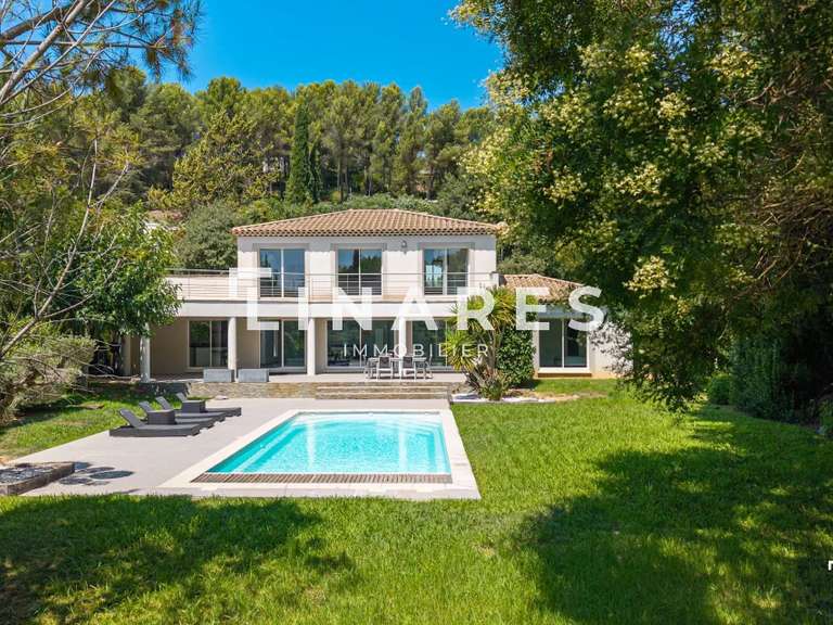 Villa Marseille 11e - 3 chambres - 226m²
