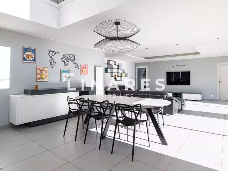 Villa Marseille 11e - 3 chambres - 226m²