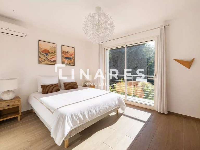 Villa Marseille 11e - 3 chambres - 226m²