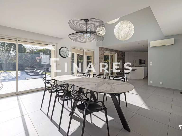 Villa Marseille 11e - 3 chambres - 226m²