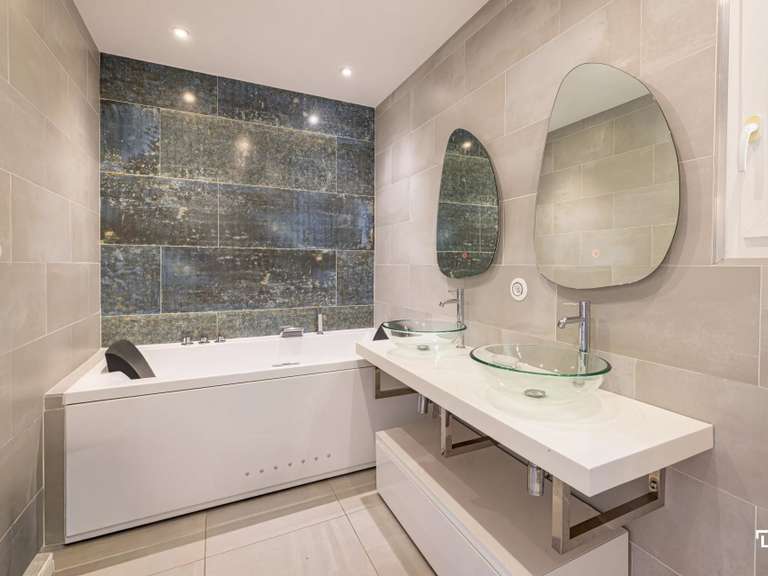 Villa Marseille 11e - 3 chambres - 226m²