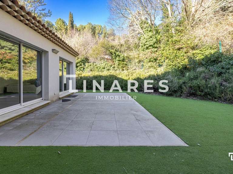 Villa Marseille 11e - 3 chambres - 226m²