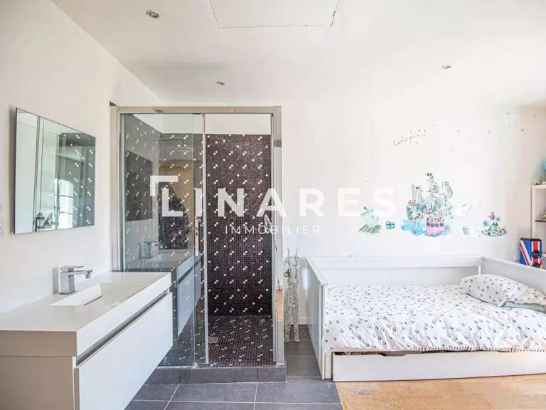 Villa Marseille 11e - 4 bedrooms - 320m²