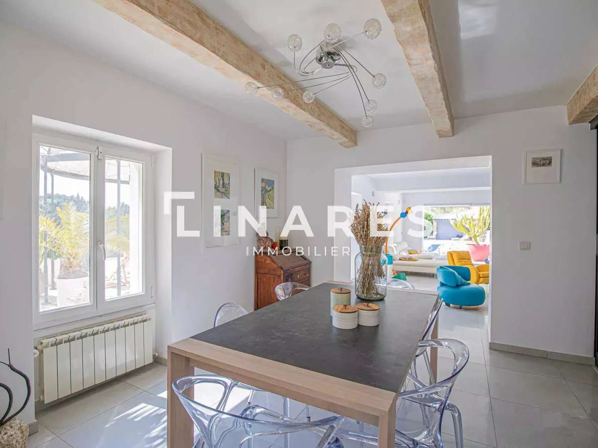 Villa Marseille 11e