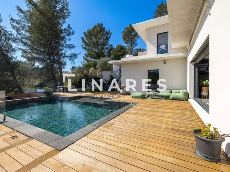 Villa Marseille 11e - 3 chambres - 160m²