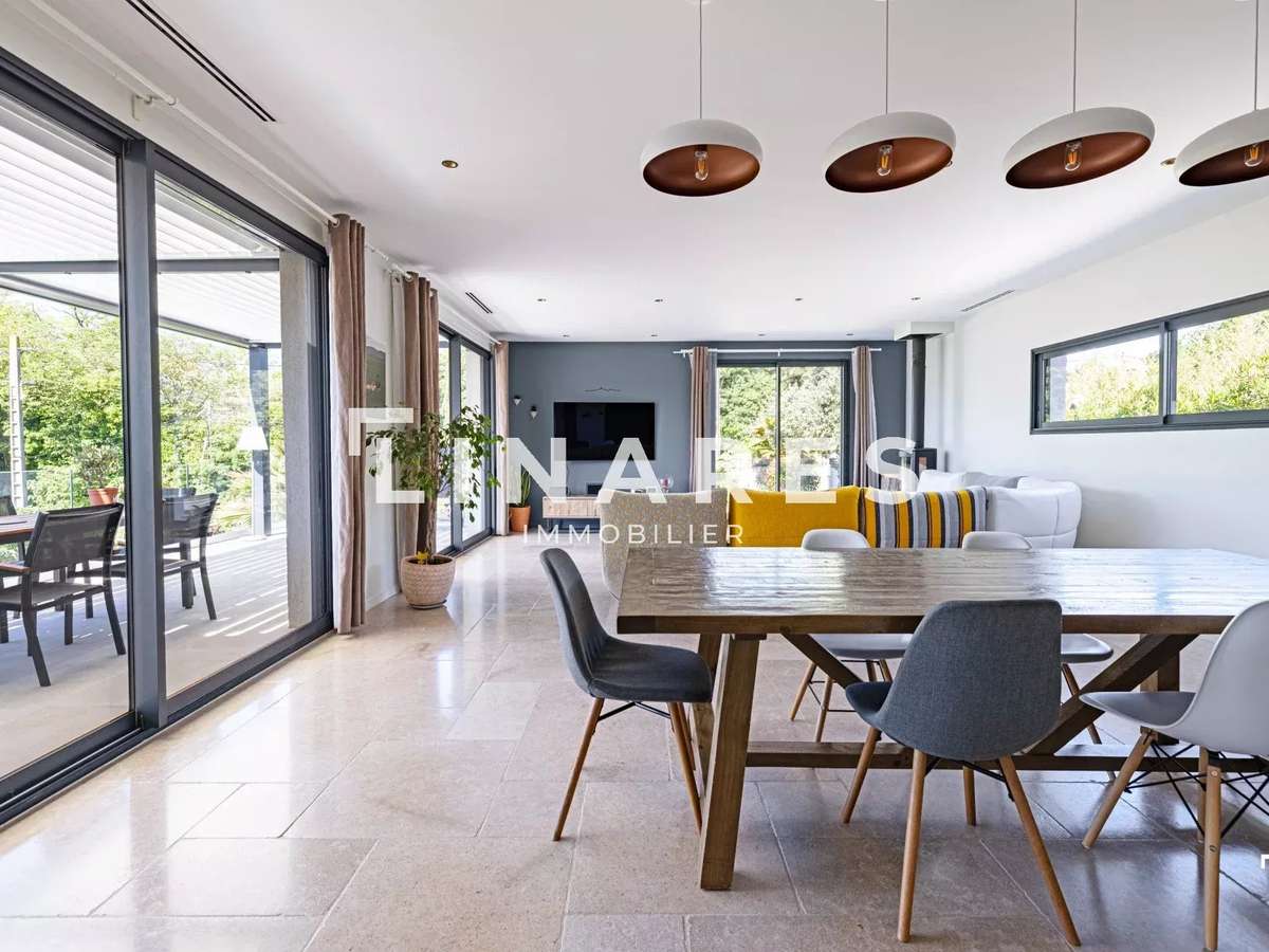 Villa Marseille 11e