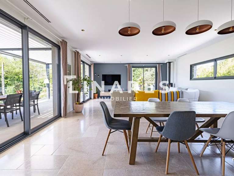 Villa Marseille 11e - 5 chambres - 285m²
