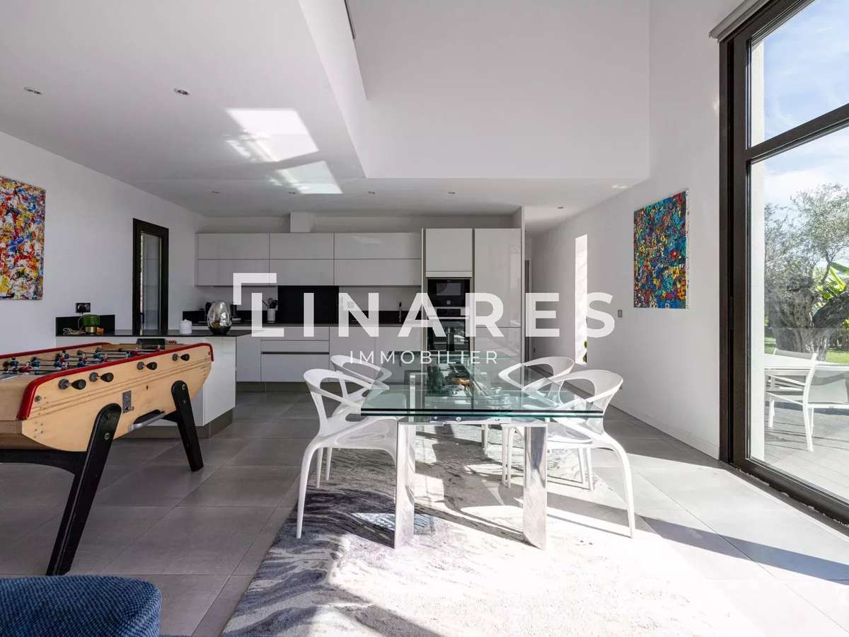 Villa Marseille 11e