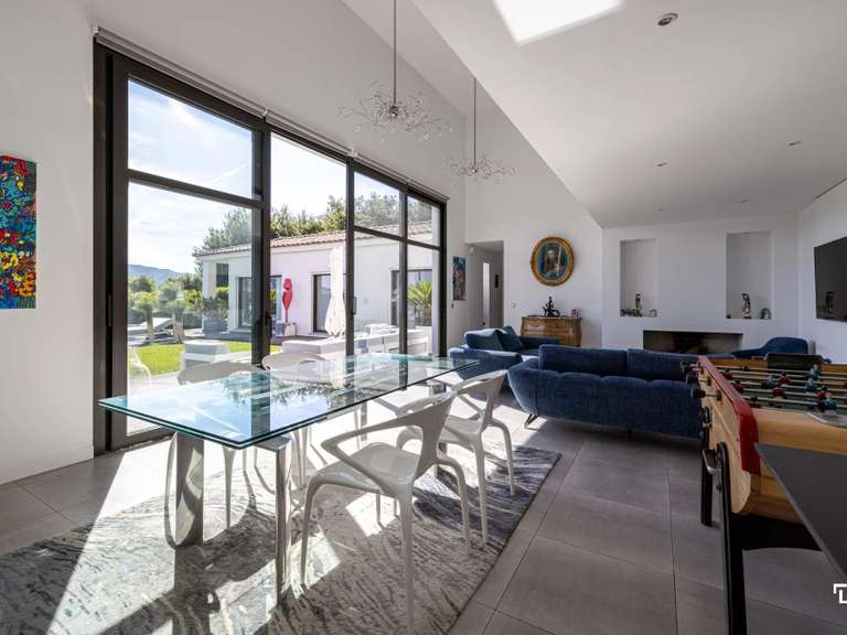 Villa Marseille 11e - 4 chambres - 172m²