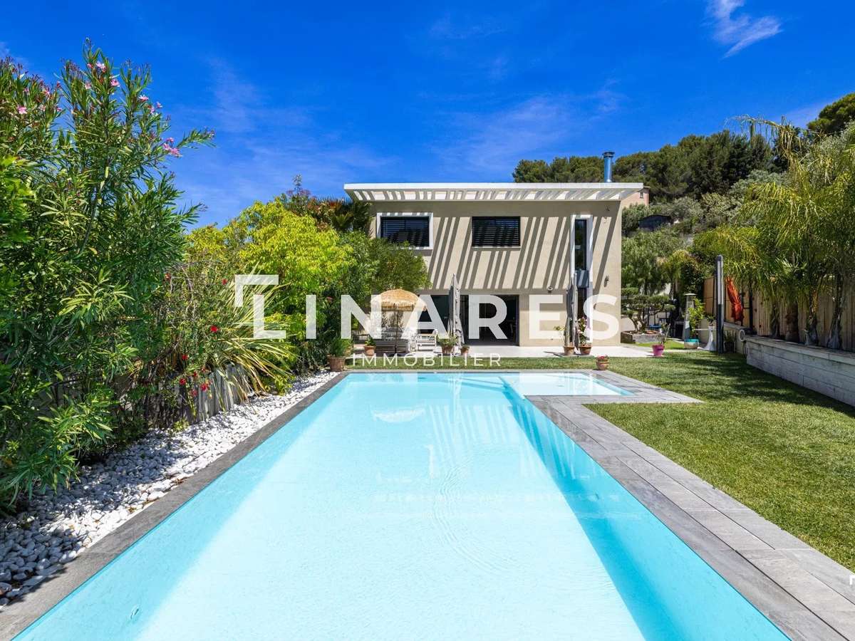 Villa Marseille 11e