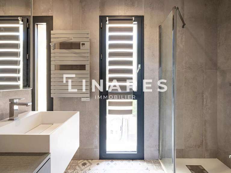 Villa Marseille 11e - 4 bedrooms - 189m²