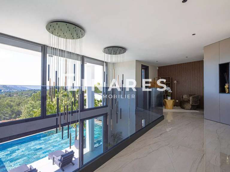 Villa Marseille 11e - 420m²