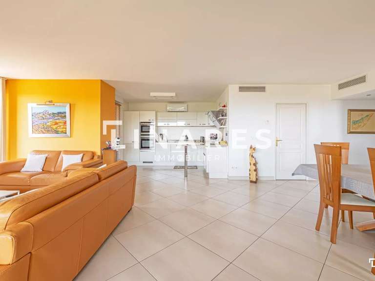 Apartment Marseille 12e - 3 bedrooms - 164m²