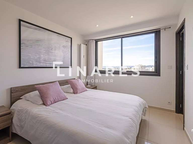Apartment Marseille 12e - 3 bedrooms - 118m²