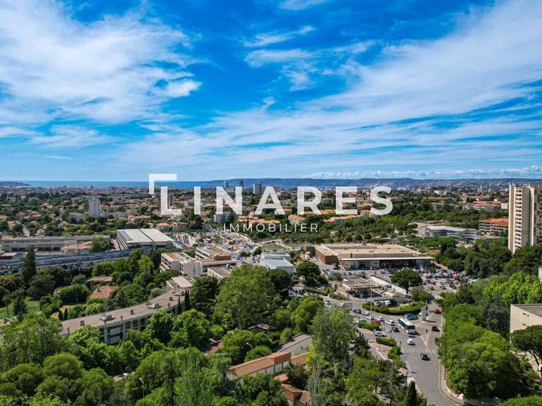 Apartment Marseille 12e - 3 bedrooms - 118m²