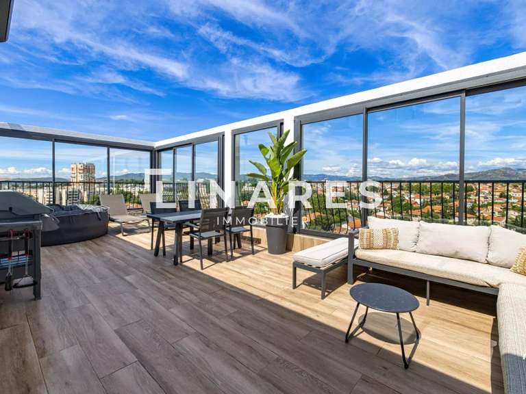 Apartment Marseille 12e - 3 bedrooms - 118m²