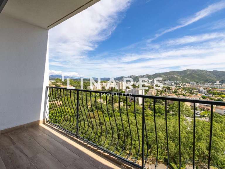 Apartment Marseille 12e - 3 bedrooms - 118m²
