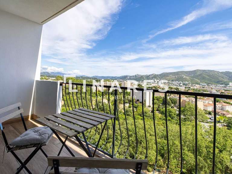 Apartment Marseille 12e - 3 bedrooms - 118m²