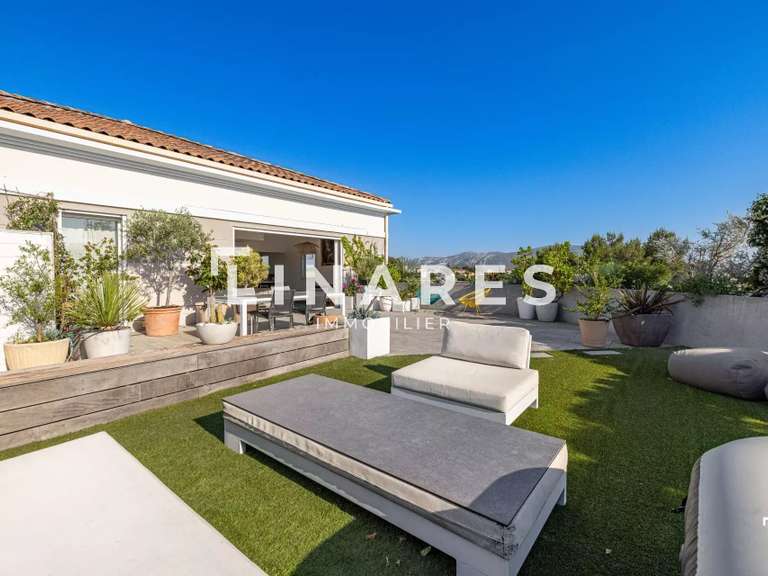 Appartement Marseille 12e - 3 chambres - 145m²
