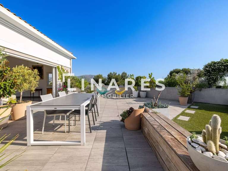 Appartement Marseille 12e - 3 chambres - 145m²