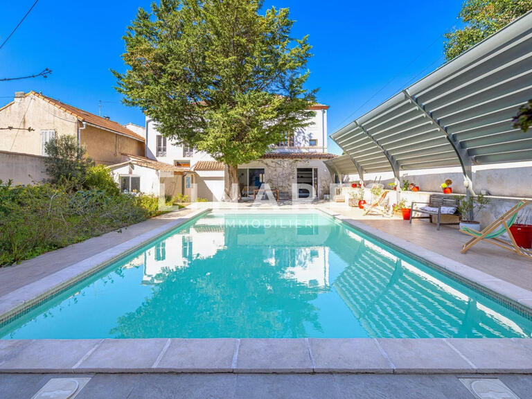 Maison Marseille 12e - 6 chambres - 268m²