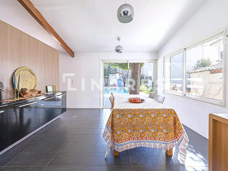 Maison Marseille 12e - 6 chambres - 268m²