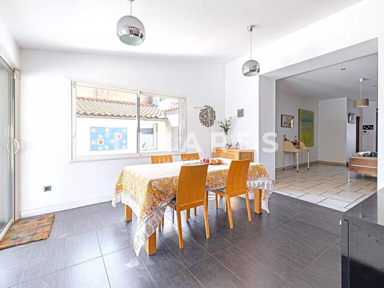 Maison Marseille 12e - 6 chambres - 268m²